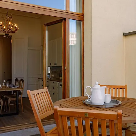 Huswell - Cape Montigny - A Beautifully Renovated Historic In The Heart Of *