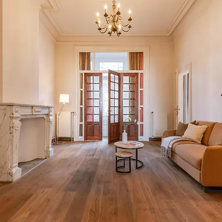 Apartment Huswell - Cape Montigny - A Beautifully Renovated Historic In The Heart Of Ghent